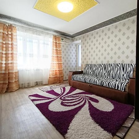Home On Gagarina Κιροβοχράντ Εξωτερικό φωτογραφία